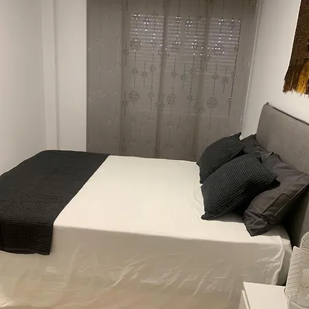 Fantastico Piso Con Piscina Y Balcon En Lägenhet