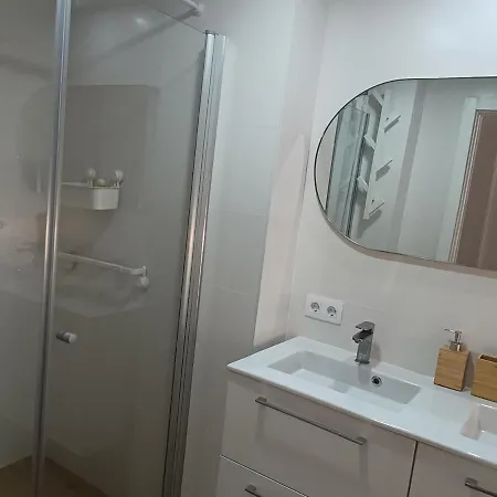 Appartamento Fantastico Piso Con Piscina Y Balcon En