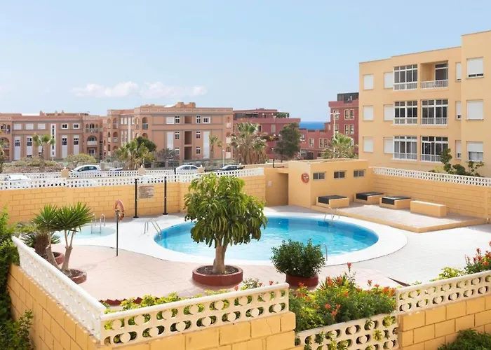アパート Fantastico Piso Con Piscina Y Balcon En *
