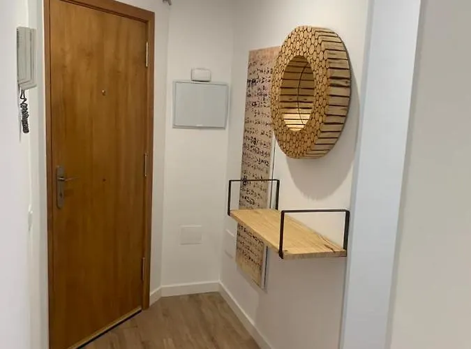 Fantastico Piso Con Piscina Y Balcon En アパート