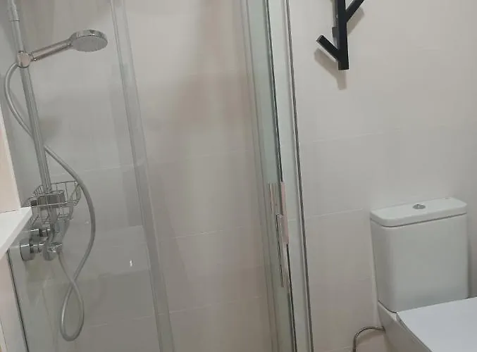Fantastico Piso Con Piscina Y Balcon En アパート