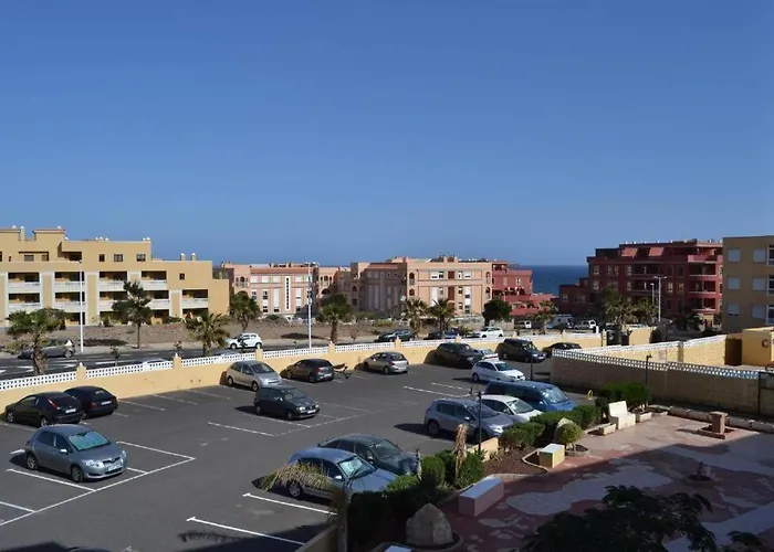 Fantastico Piso Con Piscina Y Balcon En アパート